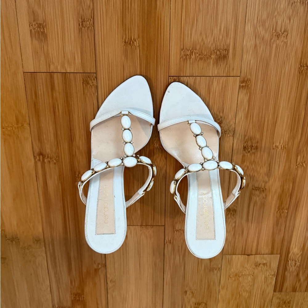 Sergio Rossi Elegant White Sandals size 36